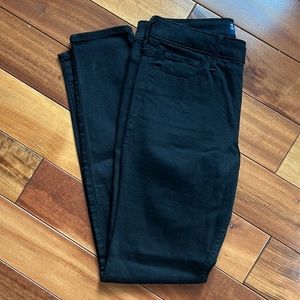 NWT Hollister Black Skinny Jeans W28 L28 !!